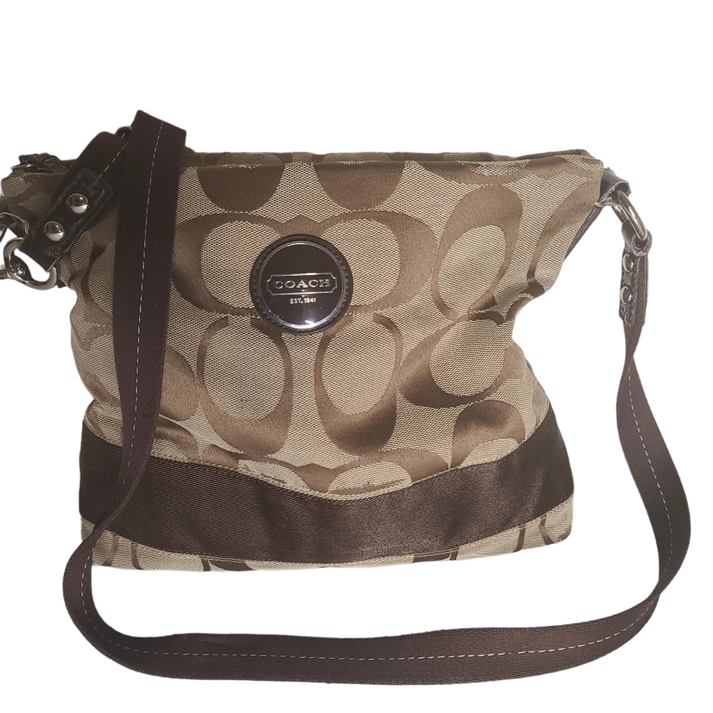 EUC Coach signature crossbody
